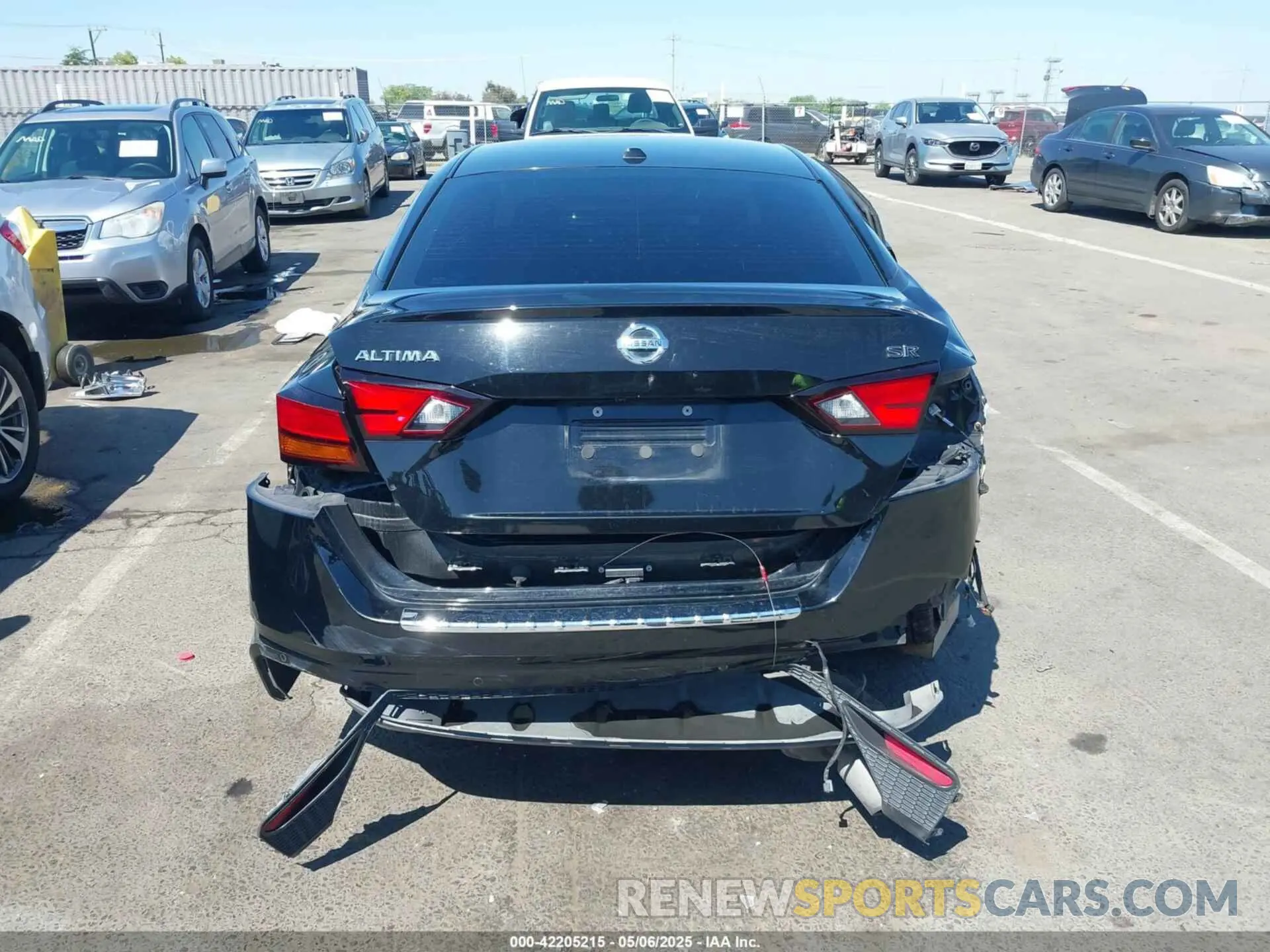 17 Photograph of a damaged car 1N4BL4CV6MN421556 NISSAN ALTIMA 2021