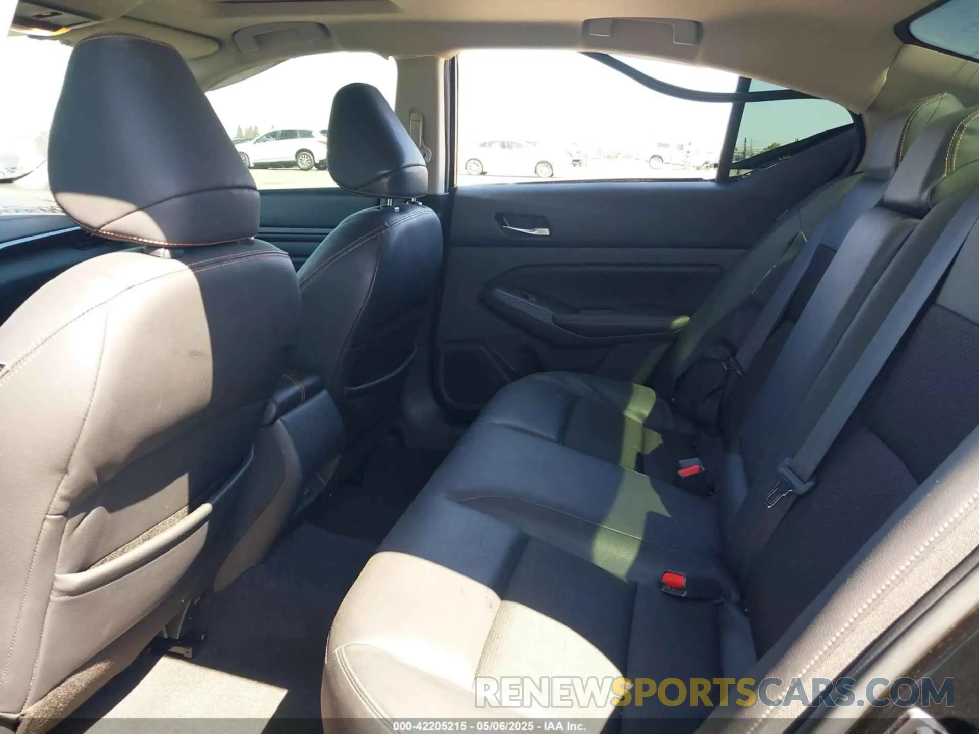 8 Photograph of a damaged car 1N4BL4CV6MN421556 NISSAN ALTIMA 2021