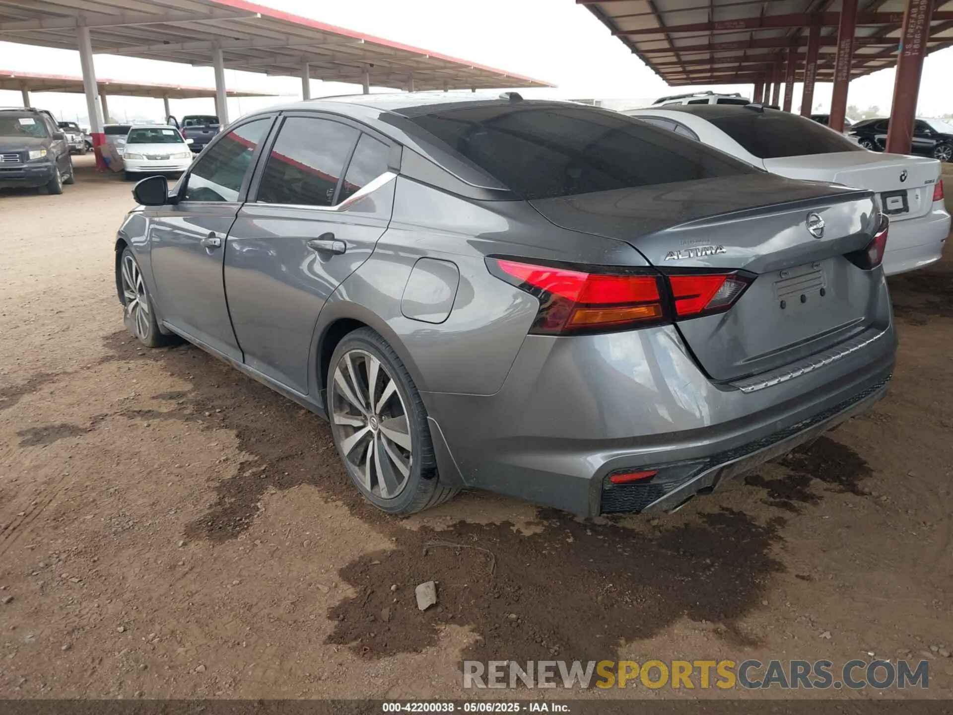 3 Photograph of a damaged car 1N4BL4CV7MN311485 NISSAN ALTIMA 2021