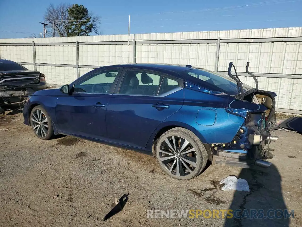 2 Photograph of a damaged car 1N4BL4CV7MN354076 NISSAN ALTIMA 2021