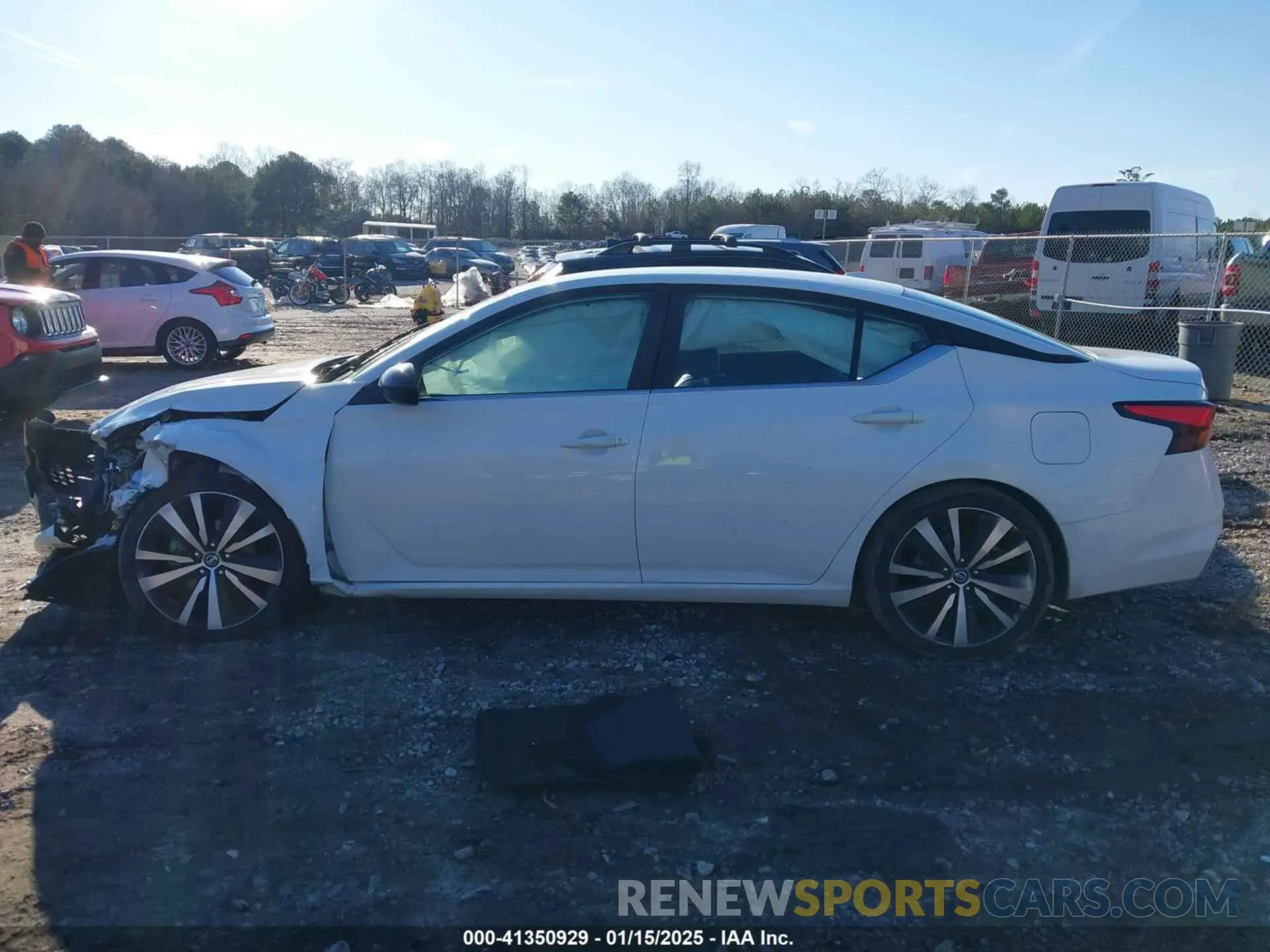 14 Photograph of a damaged car 1N4BL4CV7MN366311 NISSAN ALTIMA 2021