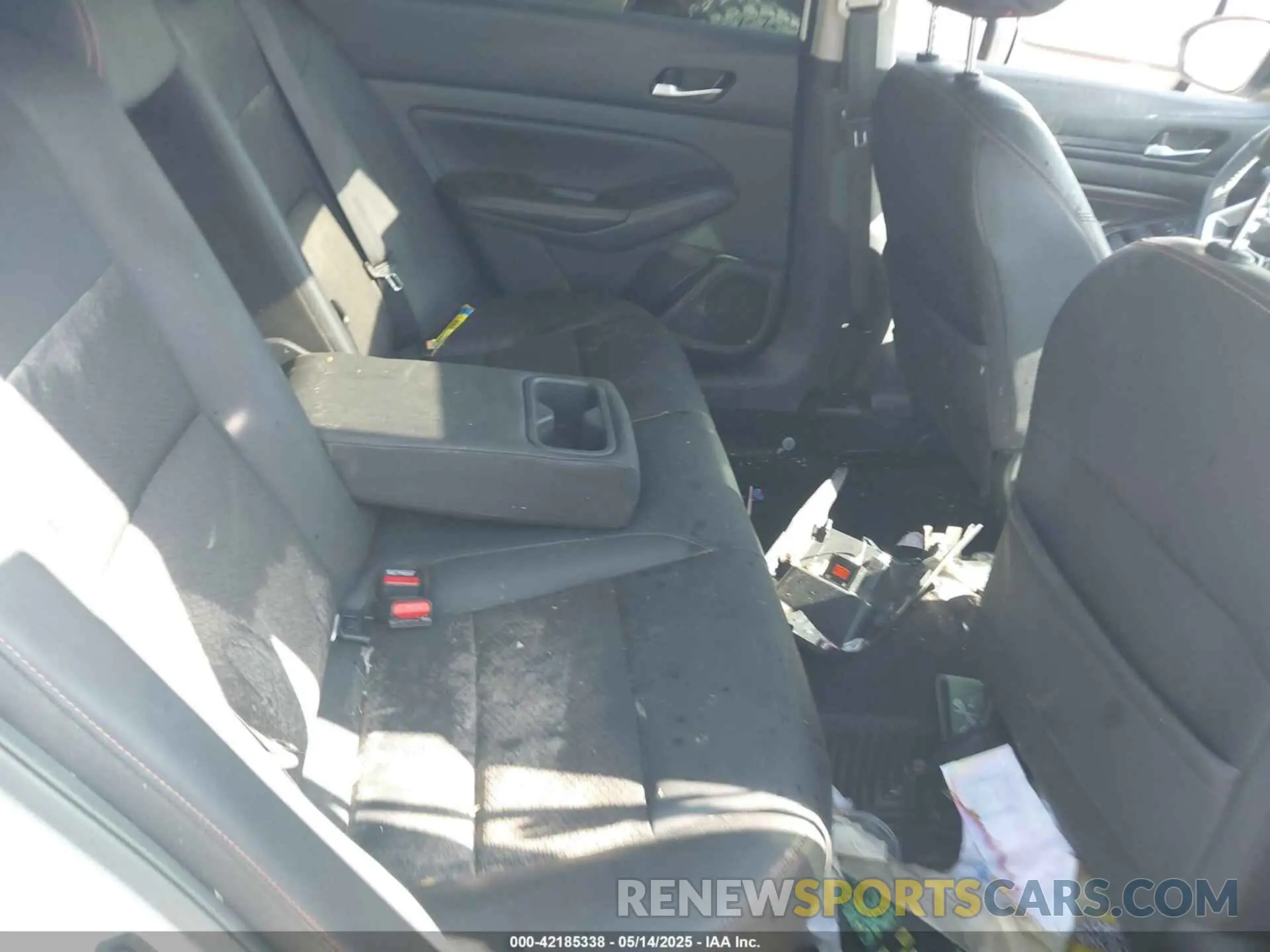 8 Photograph of a damaged car 1N4BL4CV7MN370813 NISSAN ALTIMA 2021