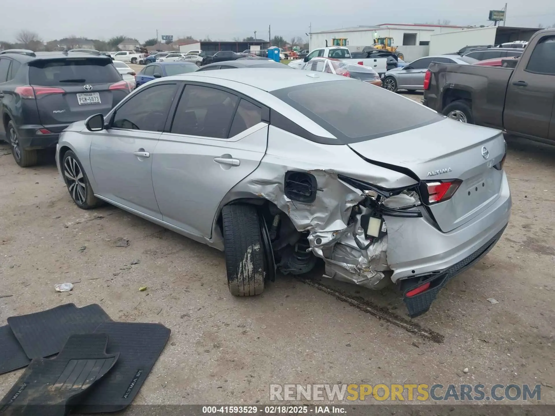 3 Photograph of a damaged car 1N4BL4CV7MN371959 NISSAN ALTIMA 2021