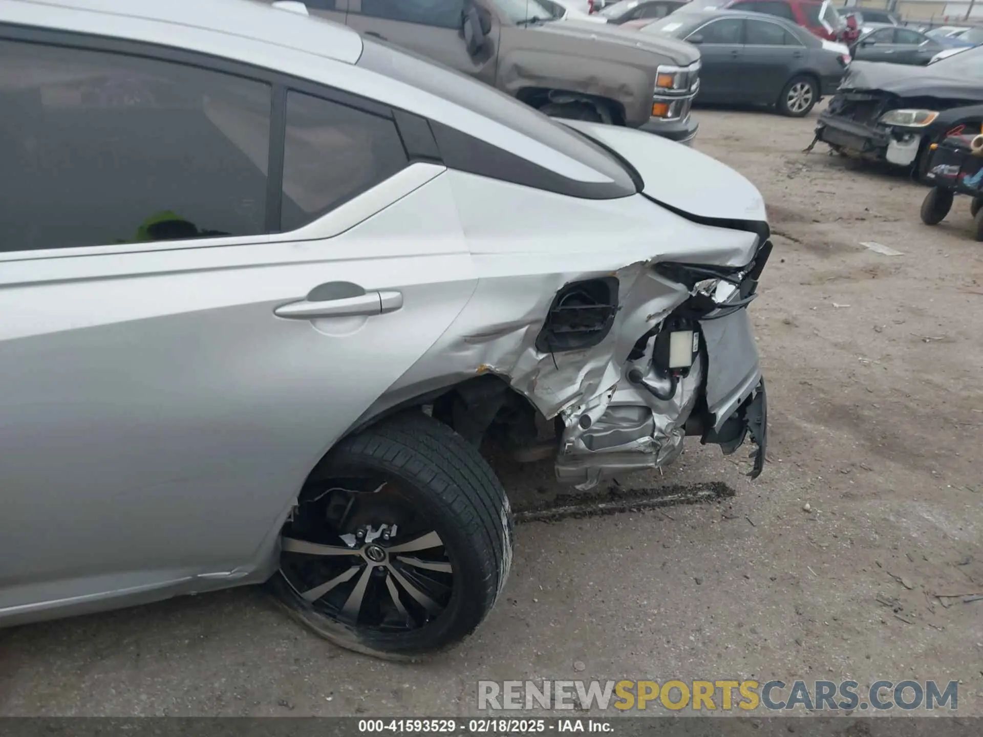 6 Photograph of a damaged car 1N4BL4CV7MN371959 NISSAN ALTIMA 2021