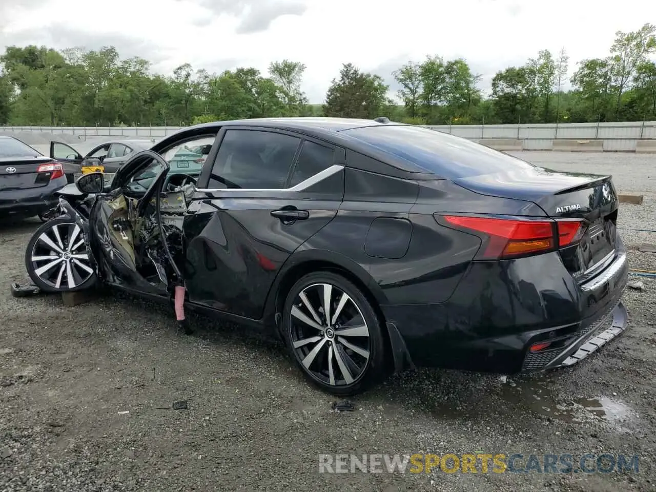 2 Photograph of a damaged car 1N4BL4CV7MN376093 NISSAN ALTIMA 2021