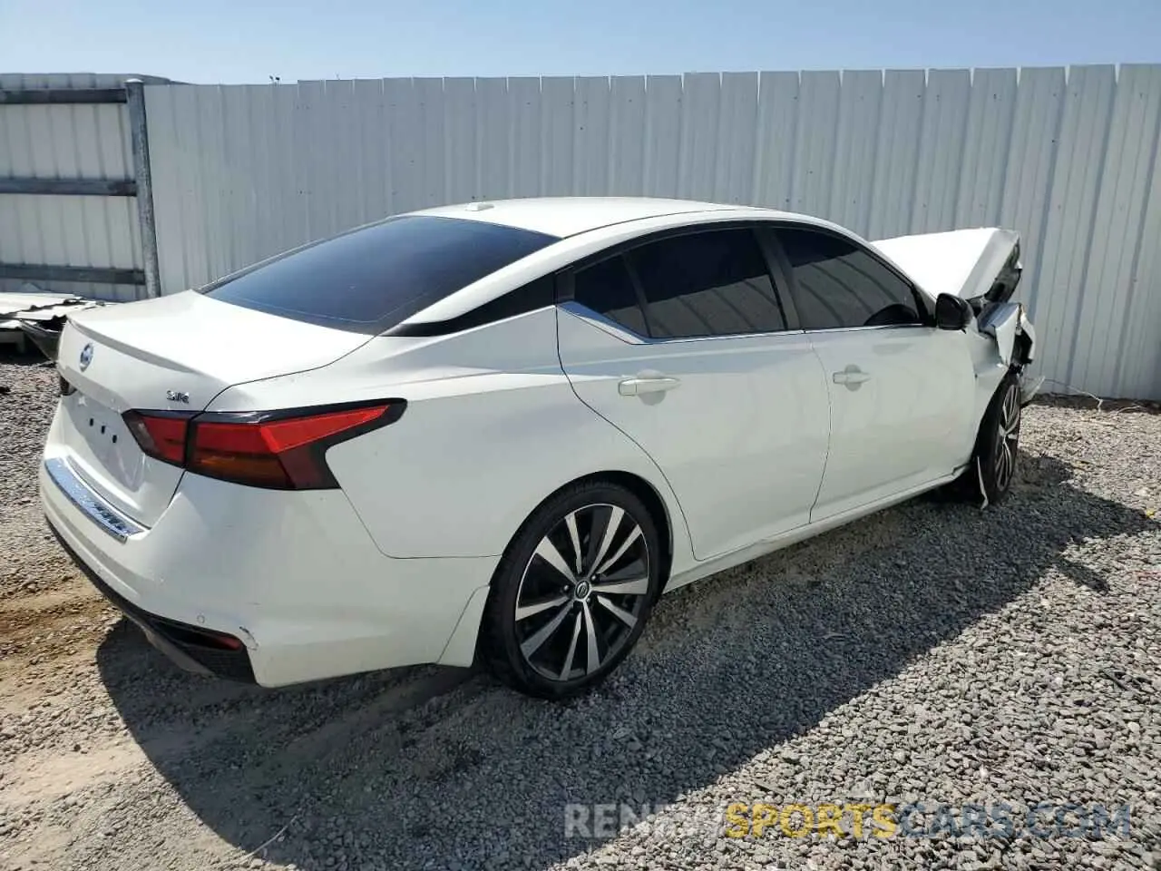 3 Photograph of a damaged car 1N4BL4CV7MN398241 NISSAN ALTIMA 2021