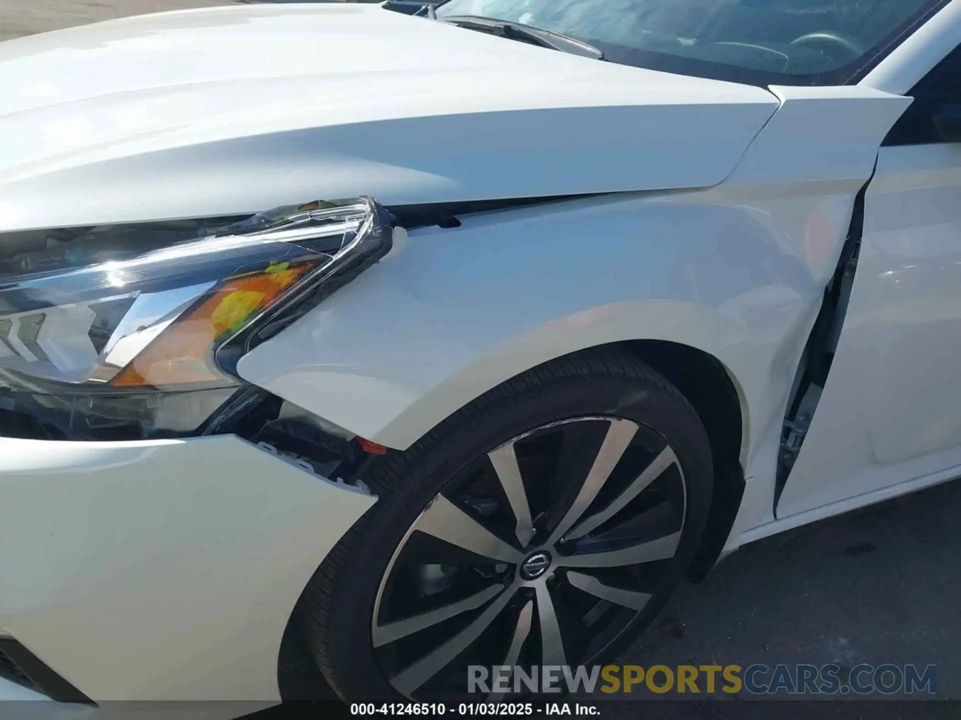 18 Photograph of a damaged car 1N4BL4CV8MN346102 NISSAN ALTIMA 2021