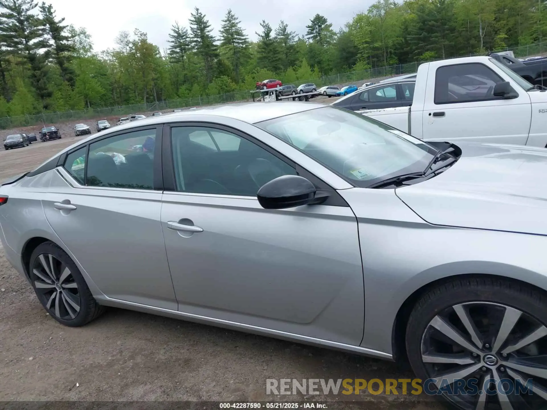 13 Photograph of a damaged car 1N4BL4CV8MN358525 NISSAN ALTIMA 2021