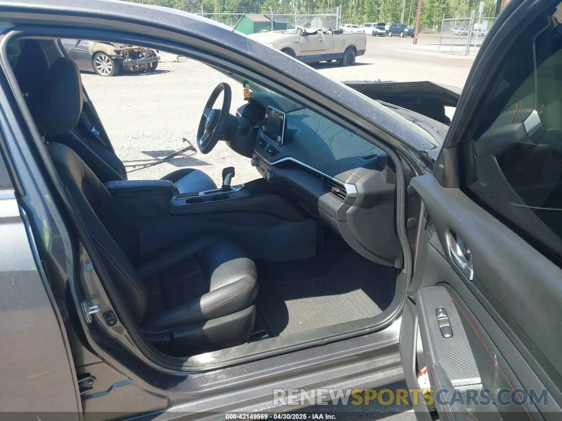 5 Photograph of a damaged car 1N4BL4CV8MN367127 NISSAN ALTIMA 2021