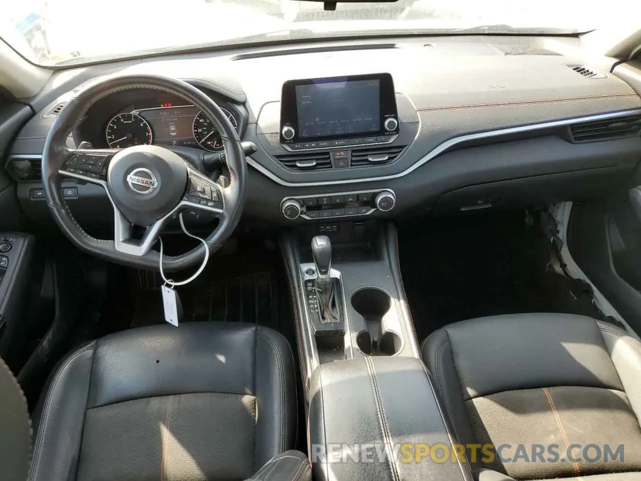 8 Photograph of a damaged car 1N4BL4CV8MN376572 NISSAN ALTIMA 2021