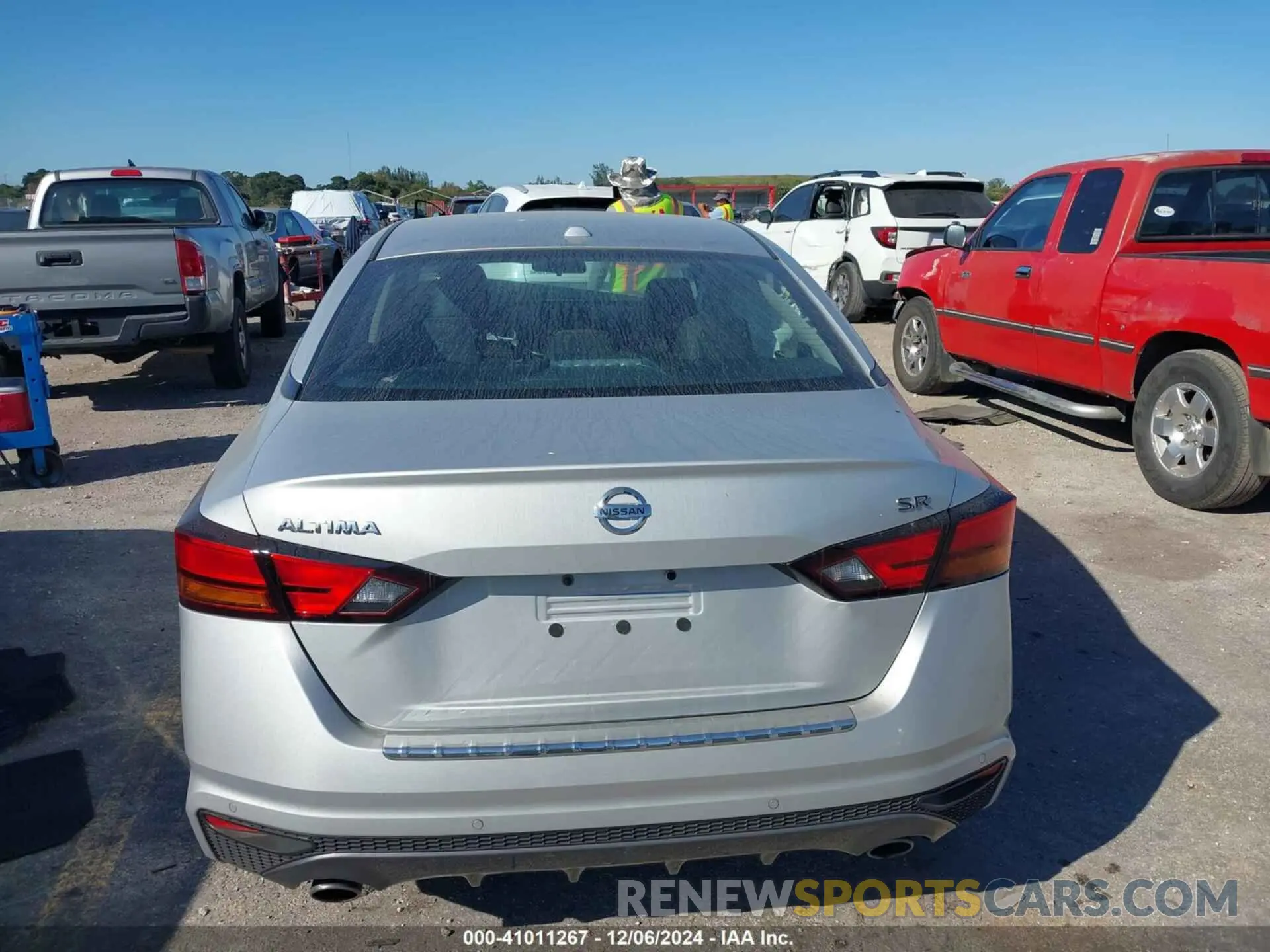 17 Photograph of a damaged car 1N4BL4CV8MN407450 NISSAN ALTIMA 2021