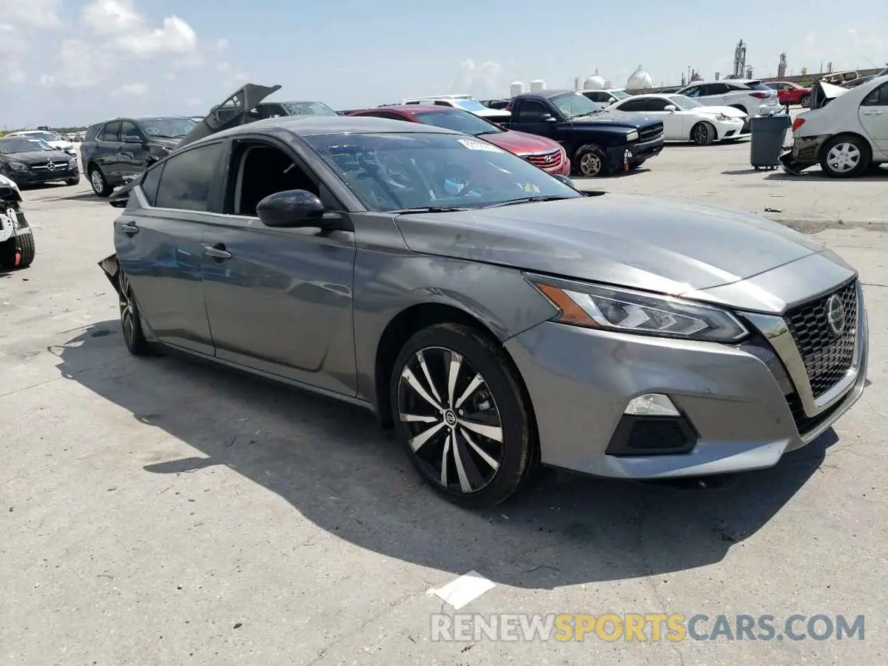 4 Photograph of a damaged car 1N4BL4CV8MN411319 NISSAN ALTIMA 2021