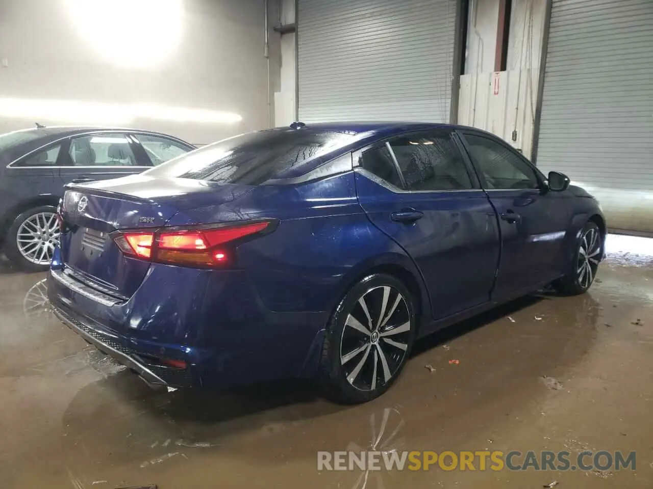3 Photograph of a damaged car 1N4BL4CV9MN331141 NISSAN ALTIMA 2021