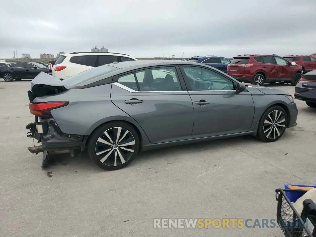 3 Photograph of a damaged car 1N4BL4CV9MN385782 NISSAN ALTIMA 2021