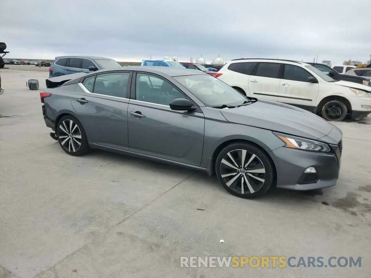 4 Photograph of a damaged car 1N4BL4CV9MN385782 NISSAN ALTIMA 2021