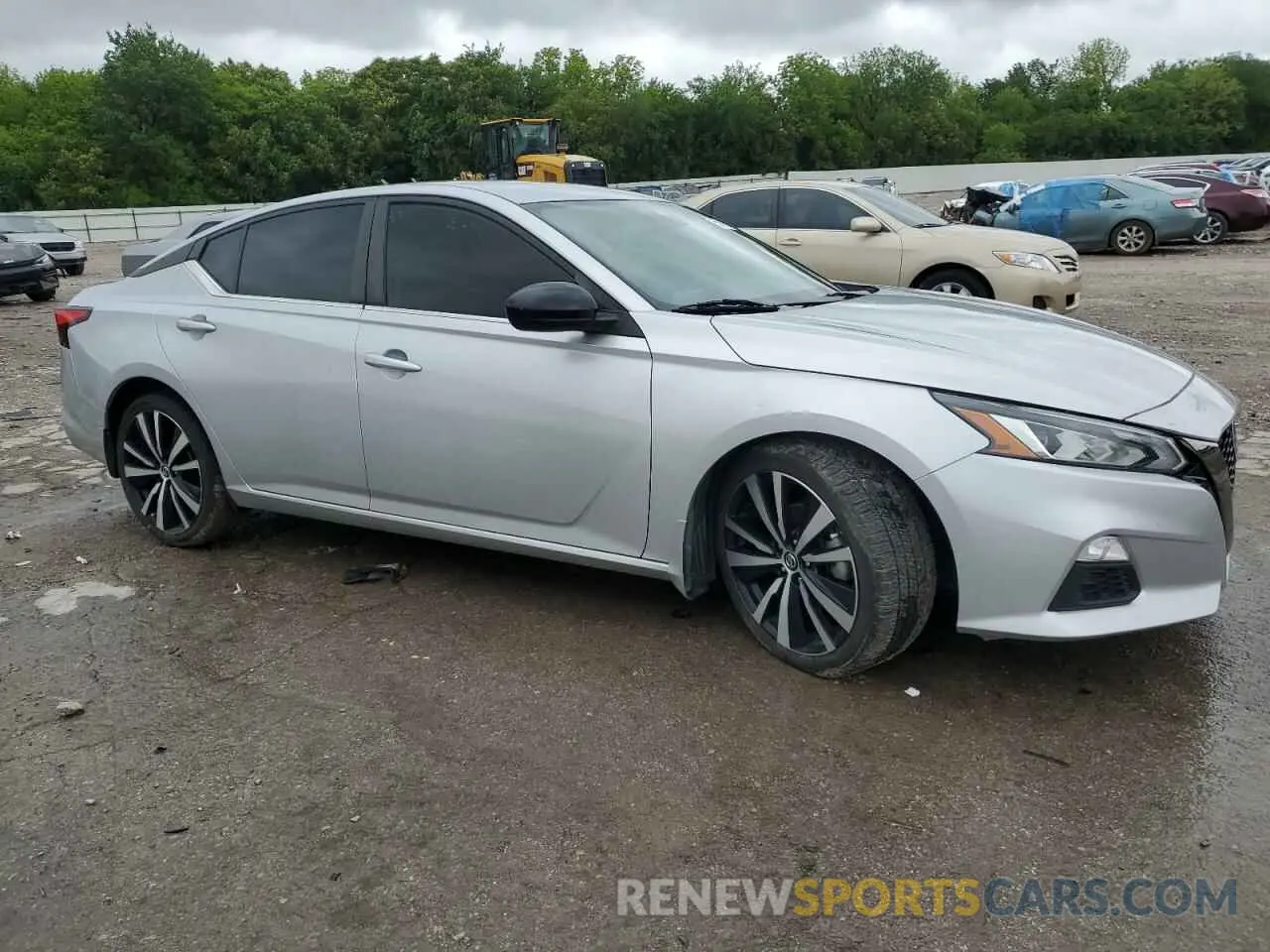 4 Photograph of a damaged car 1N4BL4CV9MN395115 NISSAN ALTIMA 2021