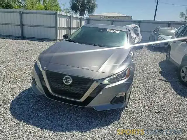10 Photograph of a damaged car 1N4BL4CVXMN342391 NISSAN ALTIMA 2021