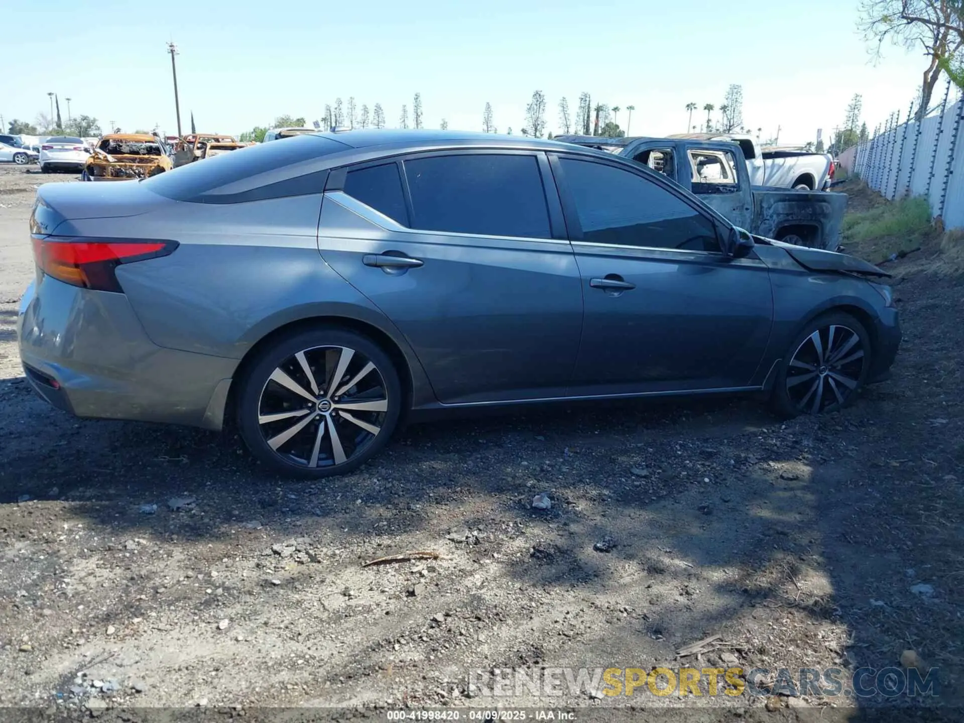 13 Photograph of a damaged car 1N4BL4CVXMN357554 NISSAN ALTIMA 2021