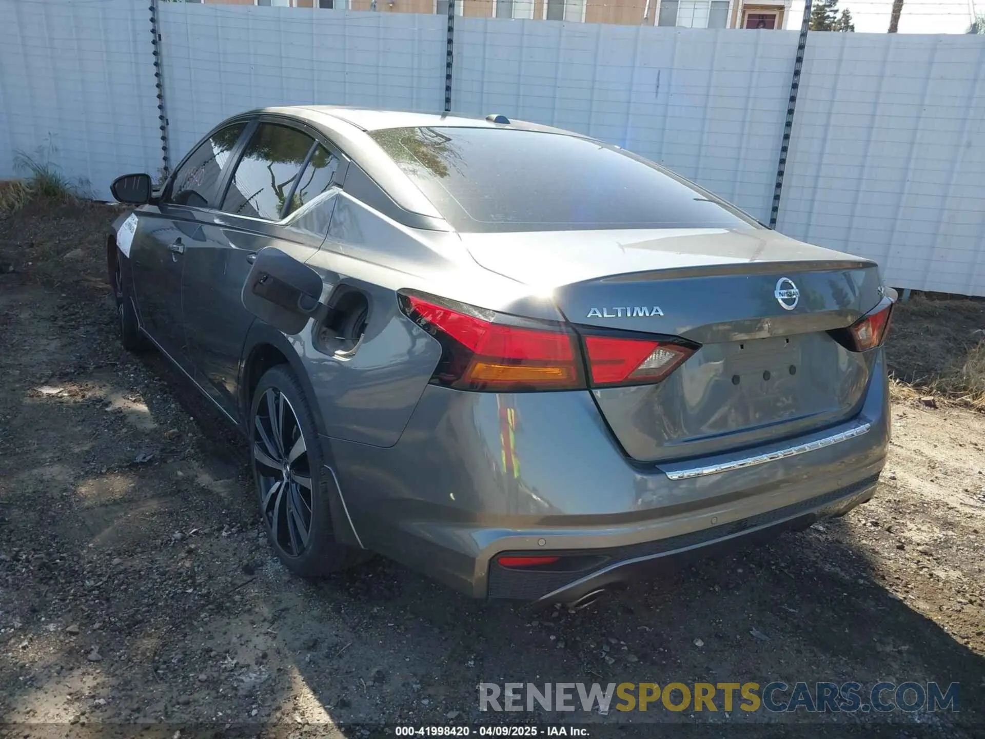 3 Photograph of a damaged car 1N4BL4CVXMN357554 NISSAN ALTIMA 2021