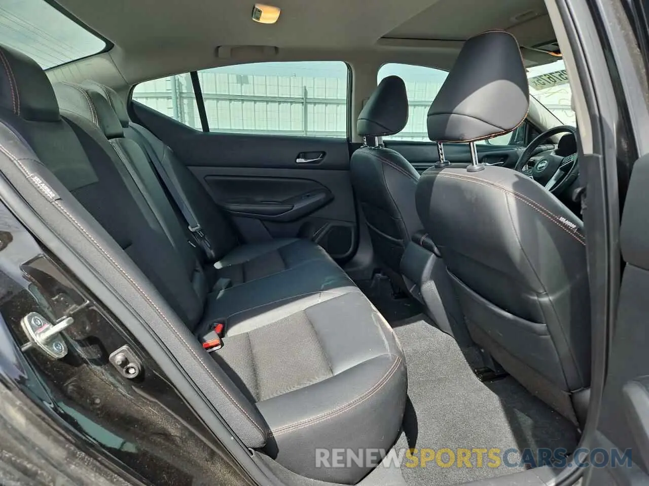10 Photograph of a damaged car 1N4BL4CVXMN363144 NISSAN ALTIMA 2021