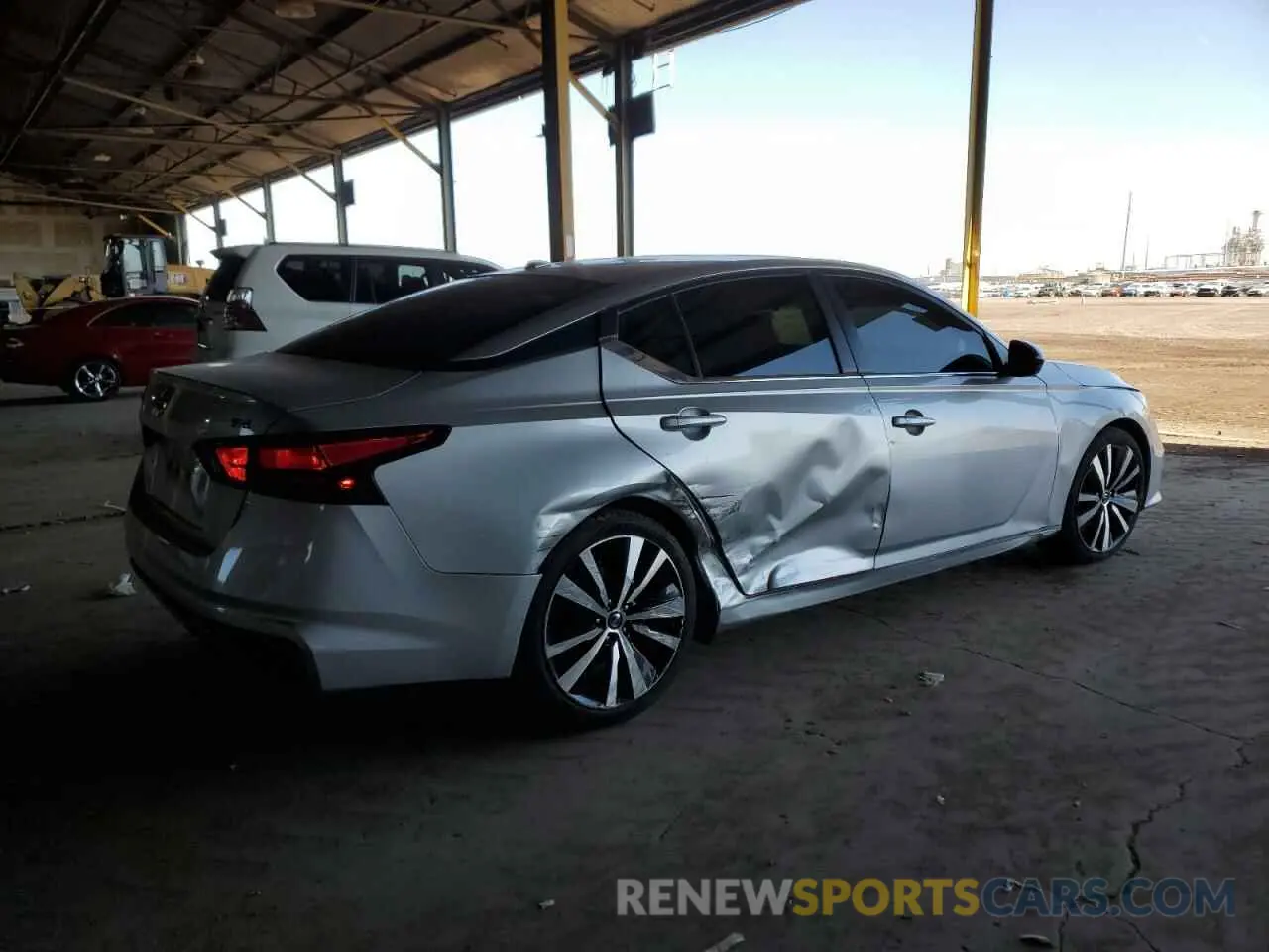 3 Photograph of a damaged car 1N4BL4CVXMN372359 NISSAN ALTIMA 2021