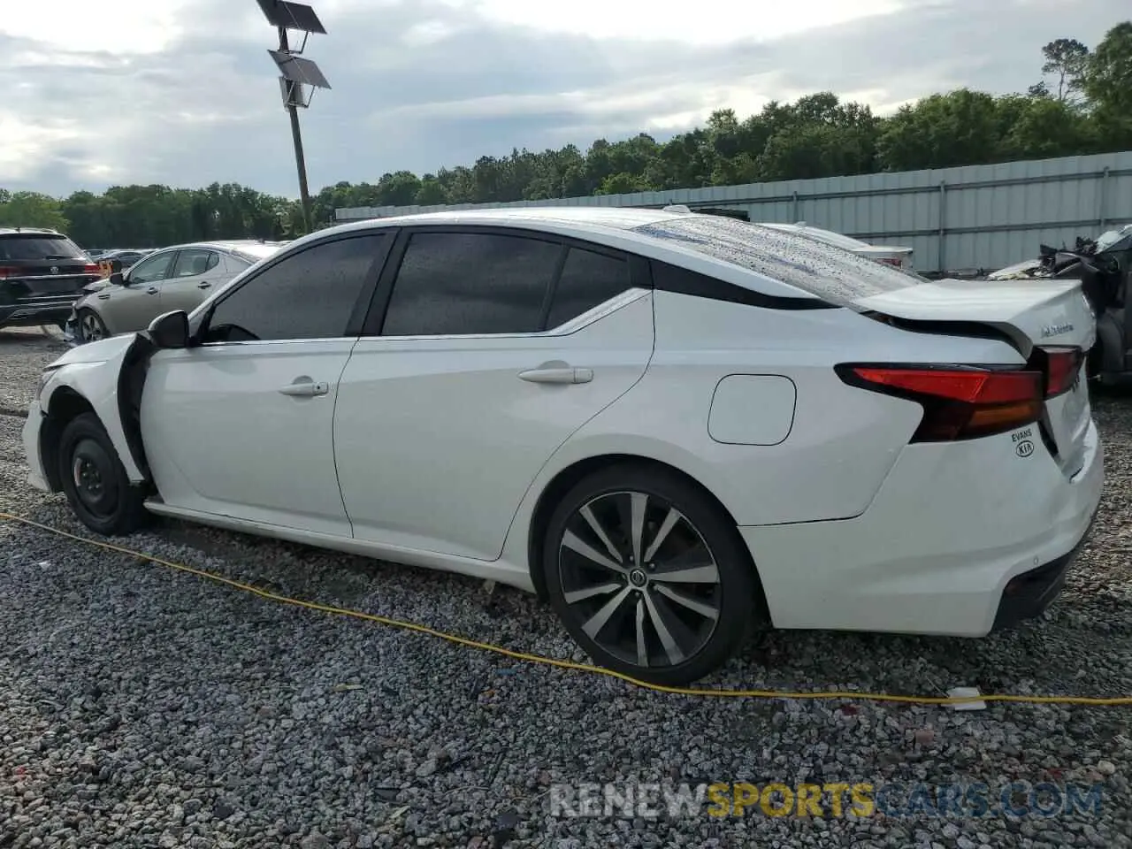 2 Photograph of a damaged car 1N4BL4CVXMN378243 NISSAN ALTIMA 2021