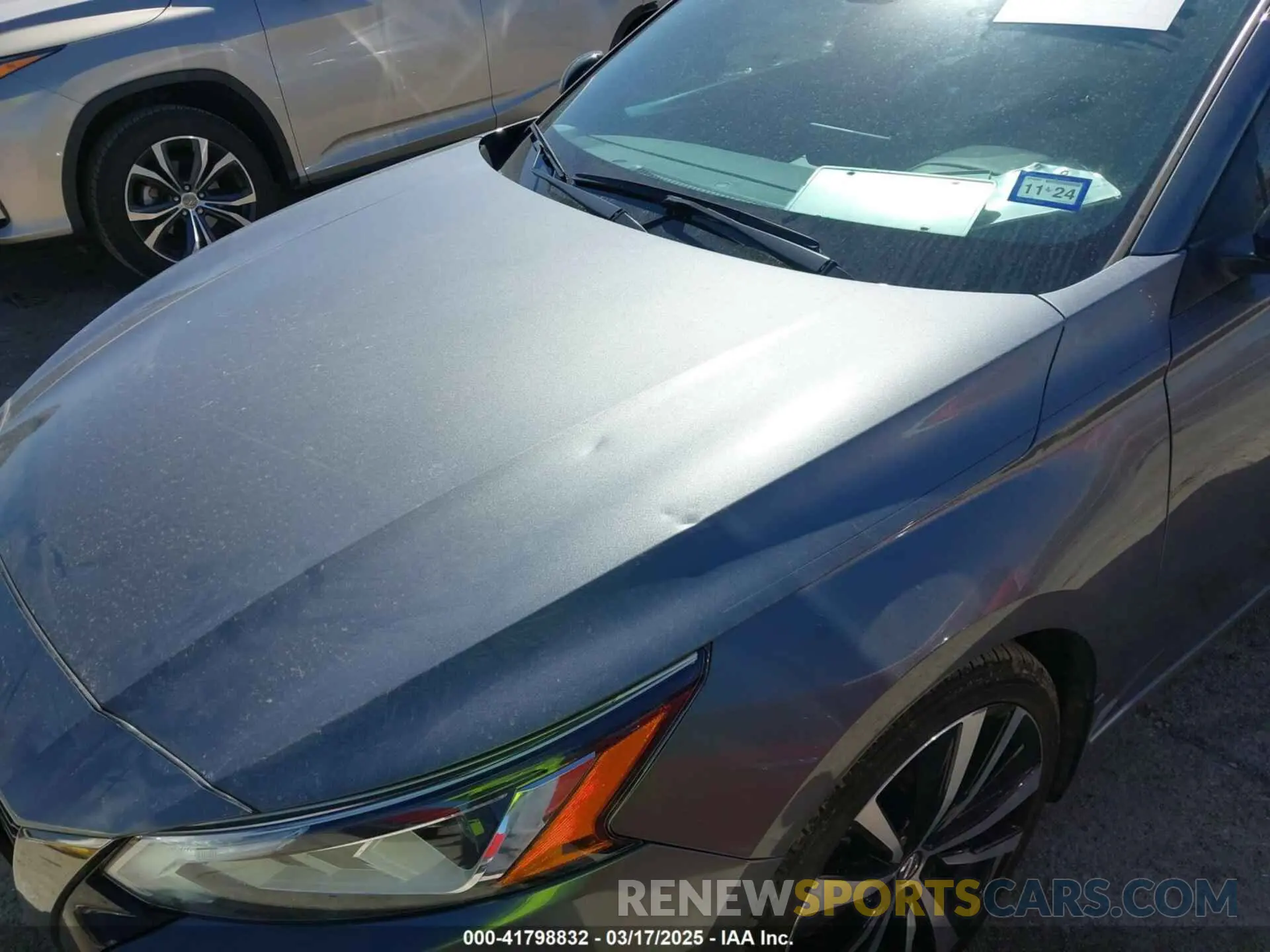 17 Photograph of a damaged car 1N4BL4CVXMN406672 NISSAN ALTIMA 2021