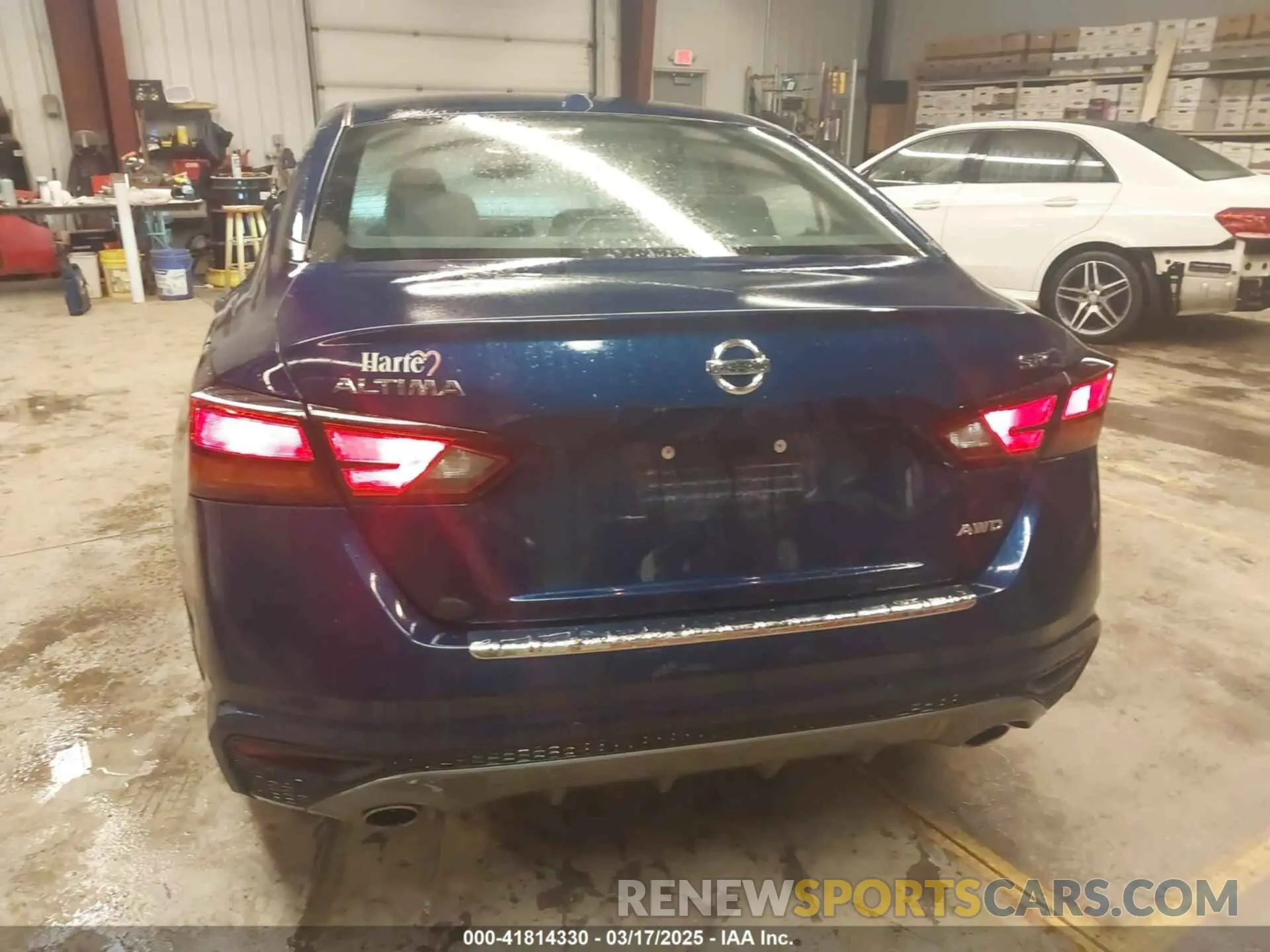 17 Photograph of a damaged car 1N4BL4CW1MN417956 NISSAN ALTIMA 2021