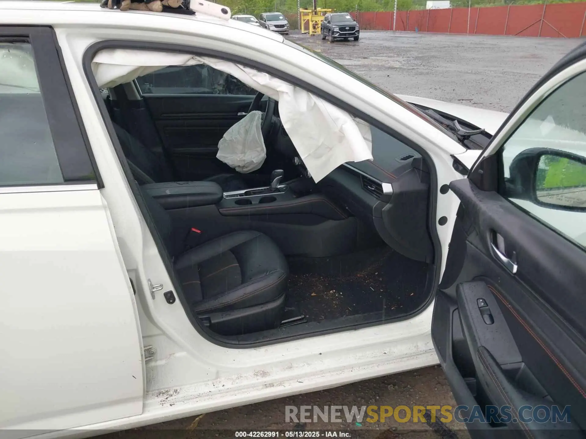 5 Photograph of a damaged car 1N4BL4CW2MN353748 NISSAN ALTIMA 2021