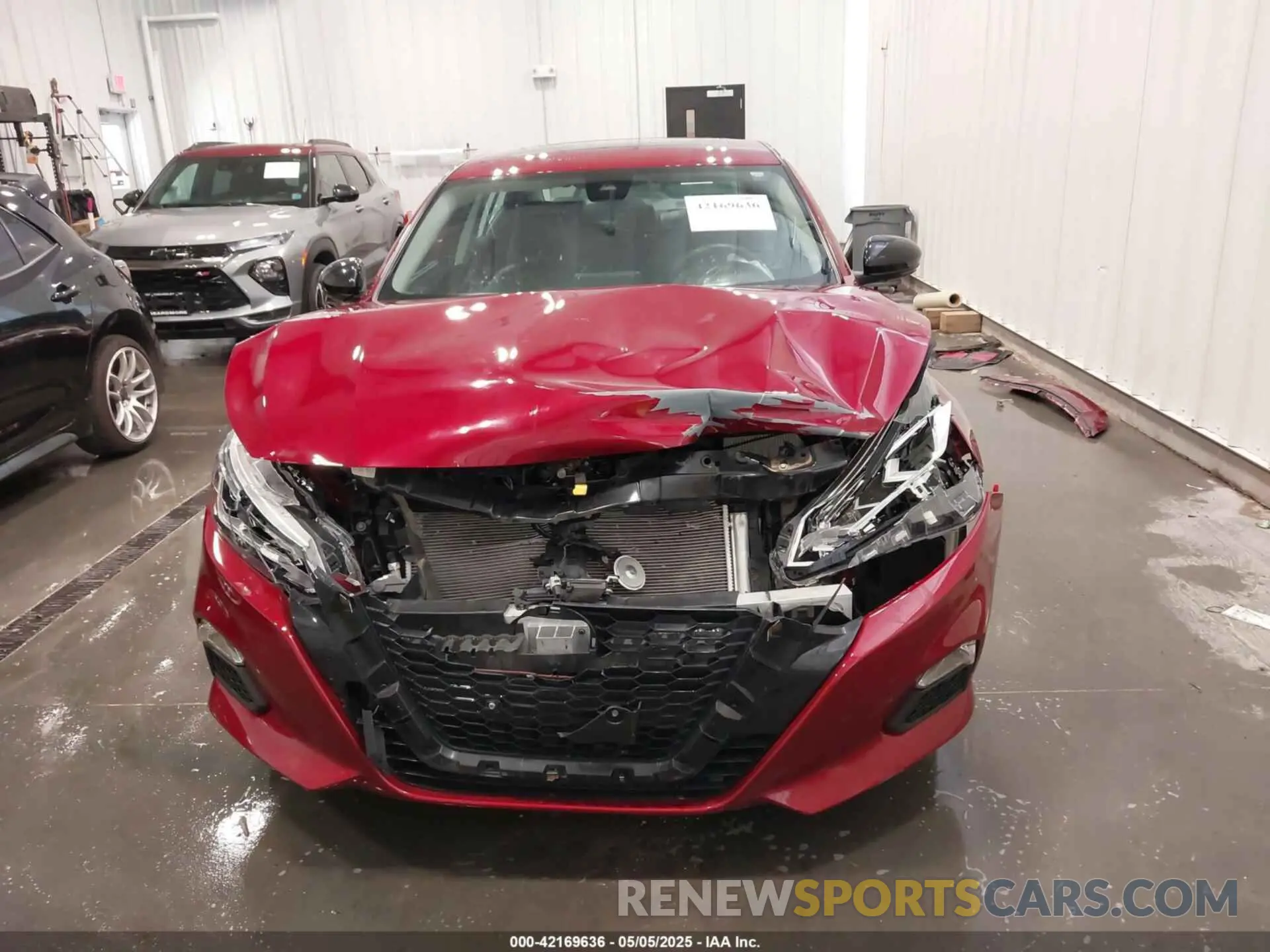 12 Photograph of a damaged car 1N4BL4CW2MN417528 NISSAN ALTIMA 2021