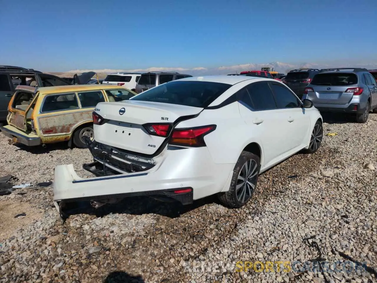 3 Photograph of a damaged car 1N4BL4CW5MN364792 NISSAN ALTIMA 2021