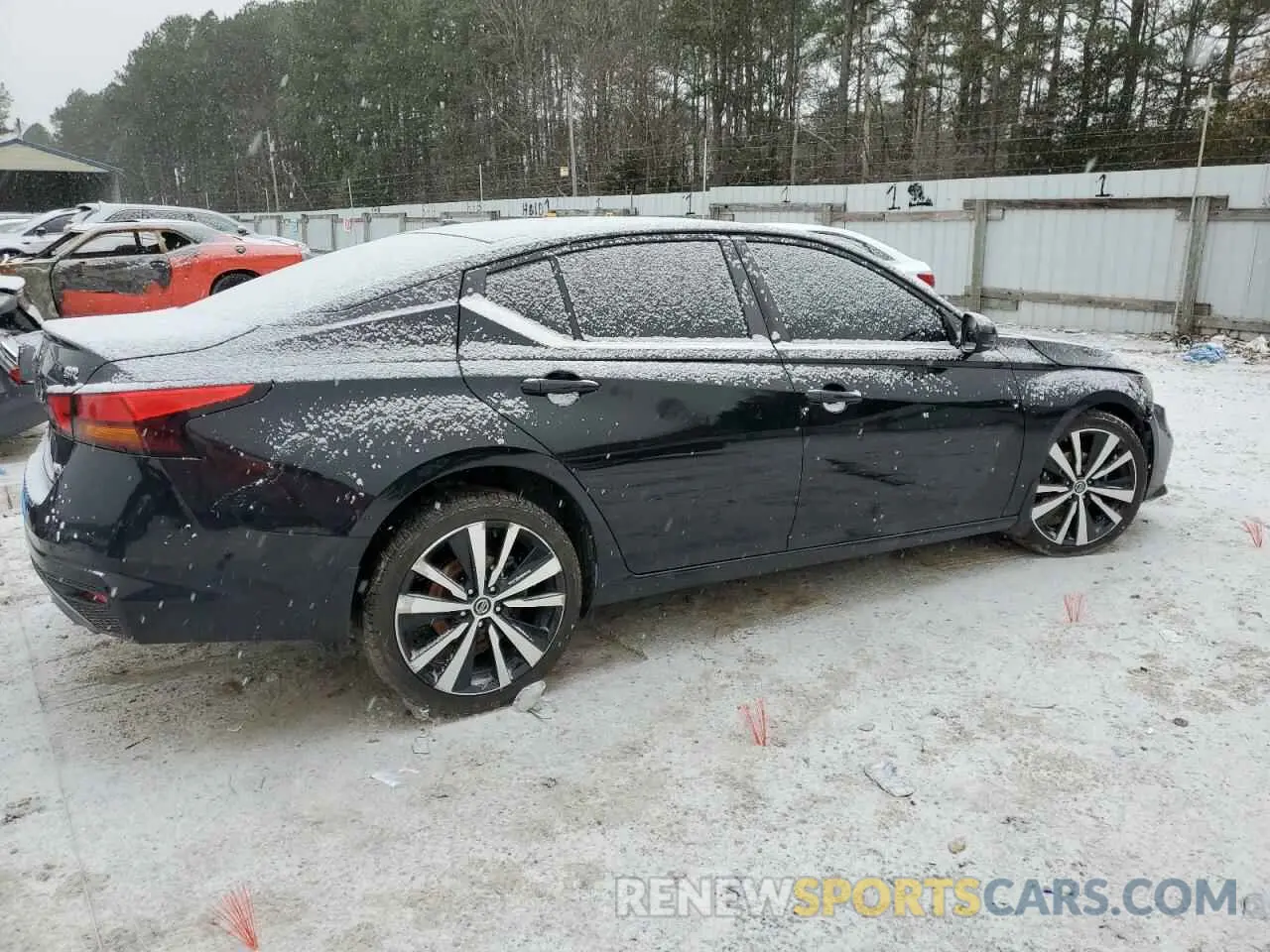 3 Photograph of a damaged car 1N4BL4CW6MN306108 NISSAN ALTIMA 2021