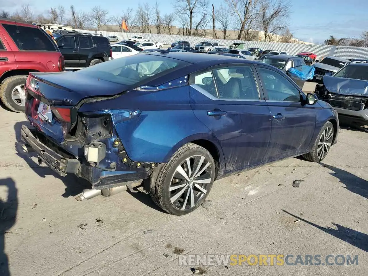 3 Photograph of a damaged car 1N4BL4CW6MN312507 NISSAN ALTIMA 2021