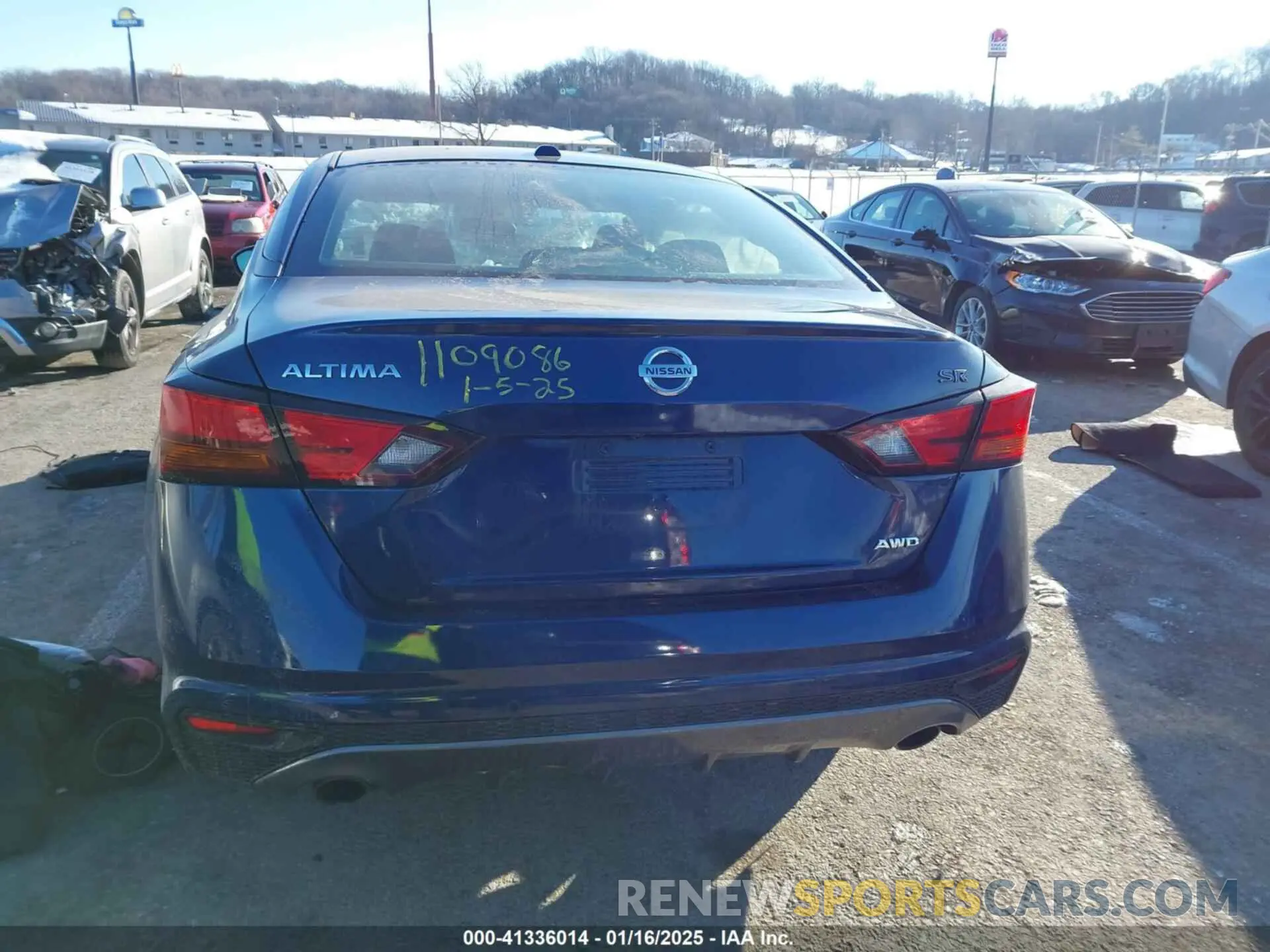 16 Photograph of a damaged car 1N4BL4CW7MN312595 NISSAN ALTIMA 2021