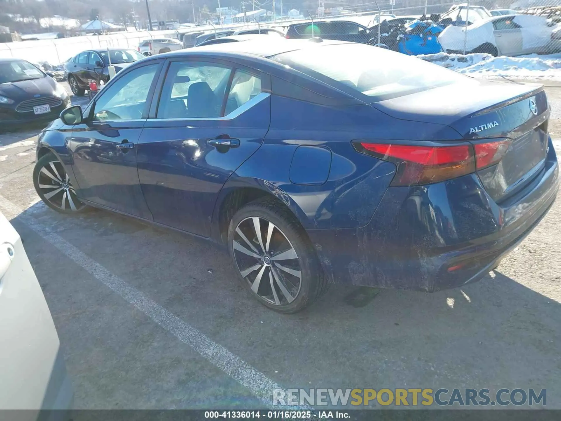 3 Photograph of a damaged car 1N4BL4CW7MN312595 NISSAN ALTIMA 2021