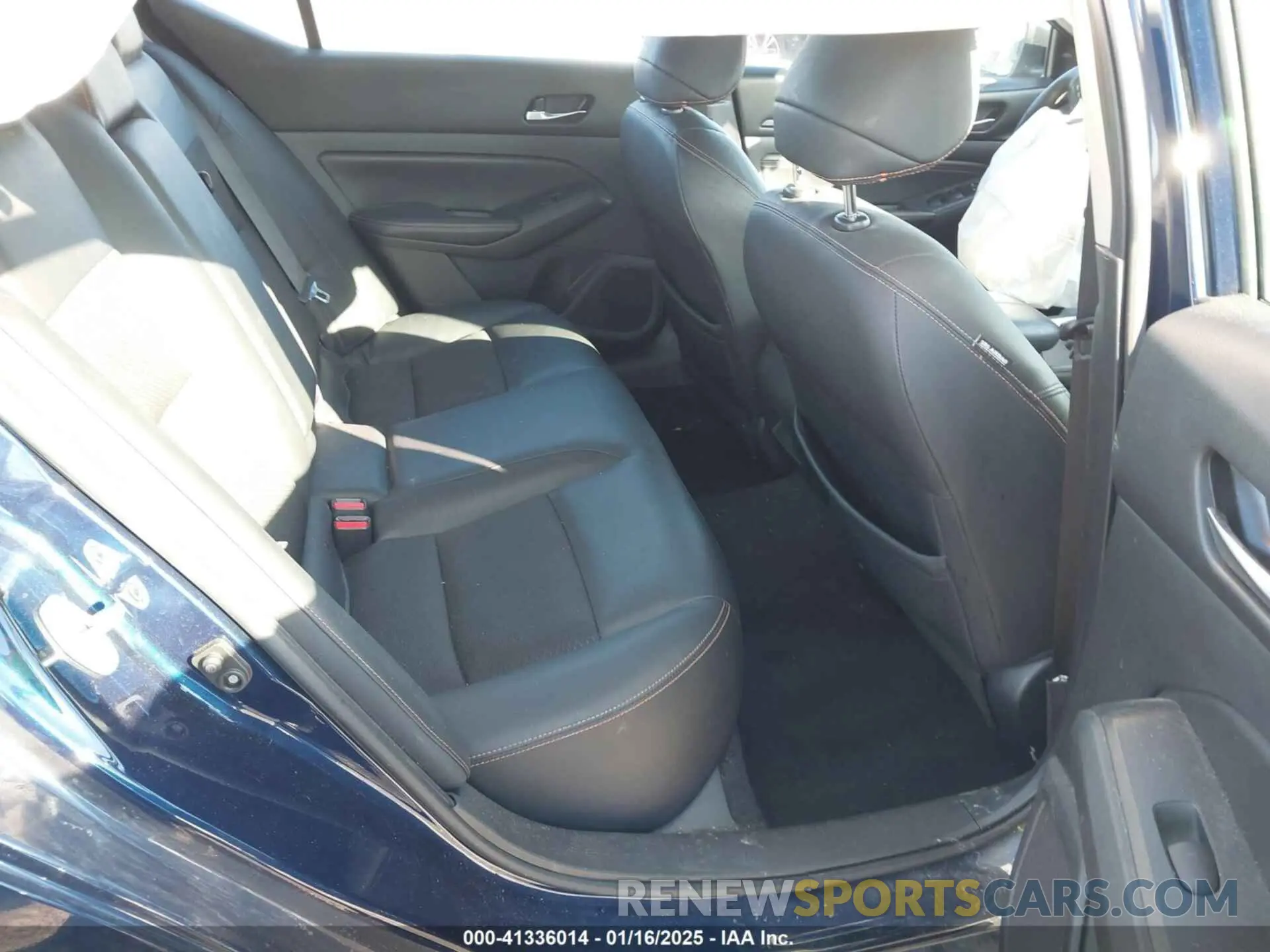 8 Photograph of a damaged car 1N4BL4CW7MN312595 NISSAN ALTIMA 2021
