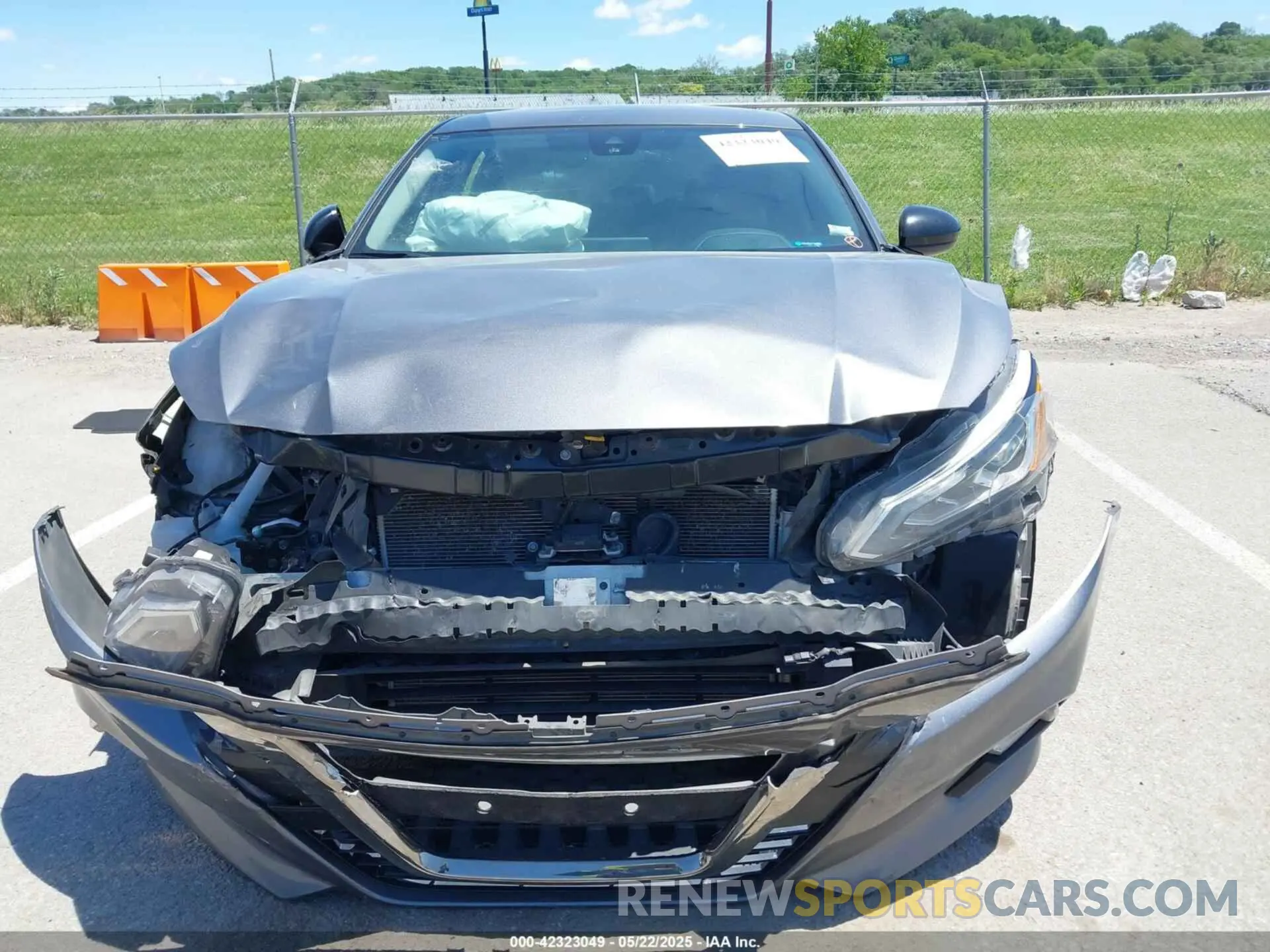 11 Photograph of a damaged car 1N4BL4CWXMN344330 NISSAN ALTIMA 2021