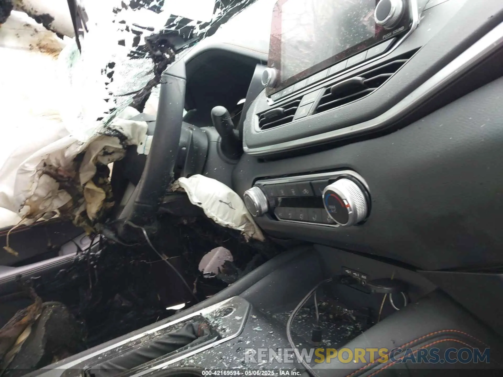 11 Photograph of a damaged car 1N4BL4CWXMN371043 NISSAN ALTIMA 2021