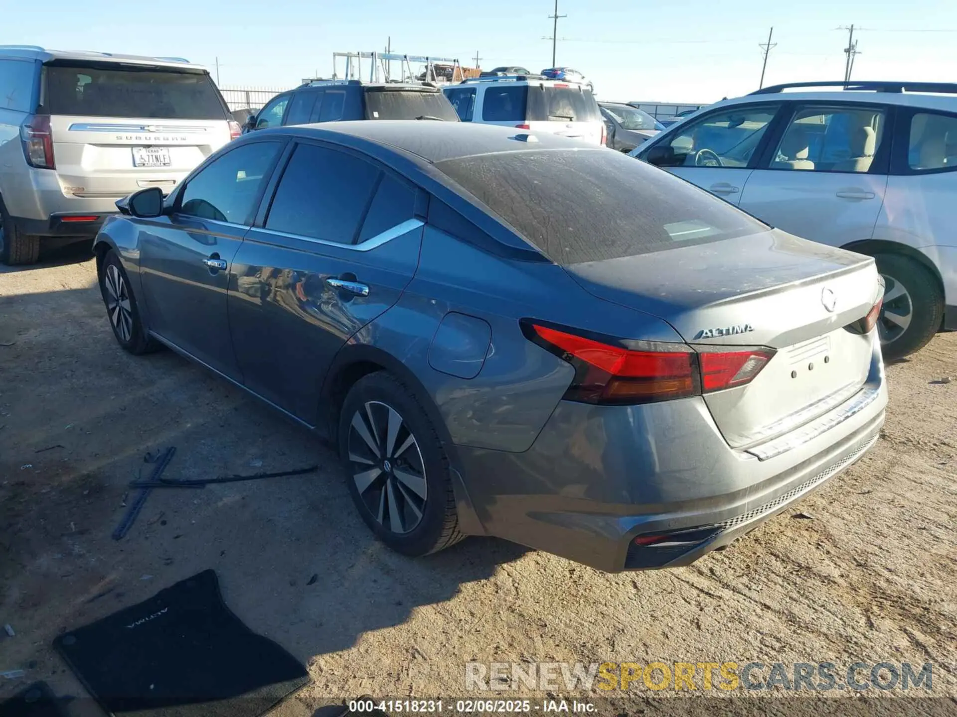 3 Photograph of a damaged car 1N4BL4DV0MN312671 NISSAN ALTIMA 2021