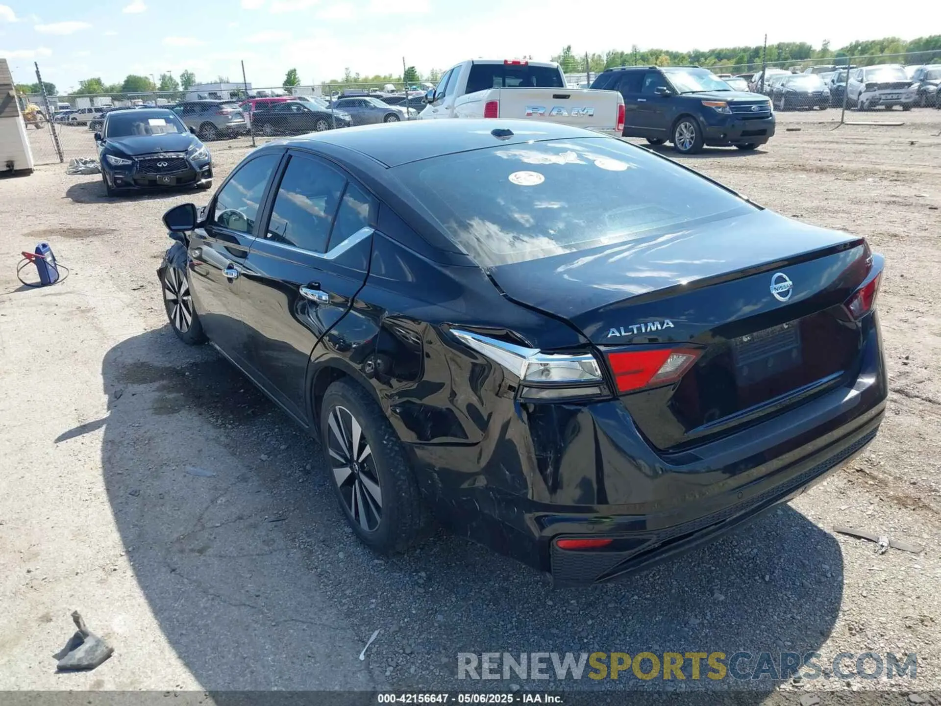 3 Photograph of a damaged car 1N4BL4DV0MN360123 NISSAN ALTIMA 2021