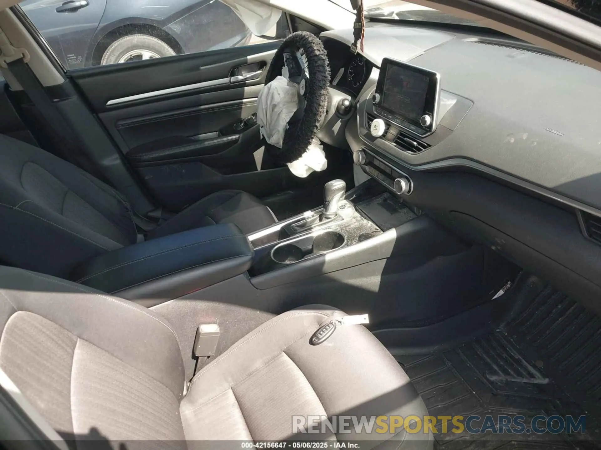 5 Photograph of a damaged car 1N4BL4DV0MN360123 NISSAN ALTIMA 2021