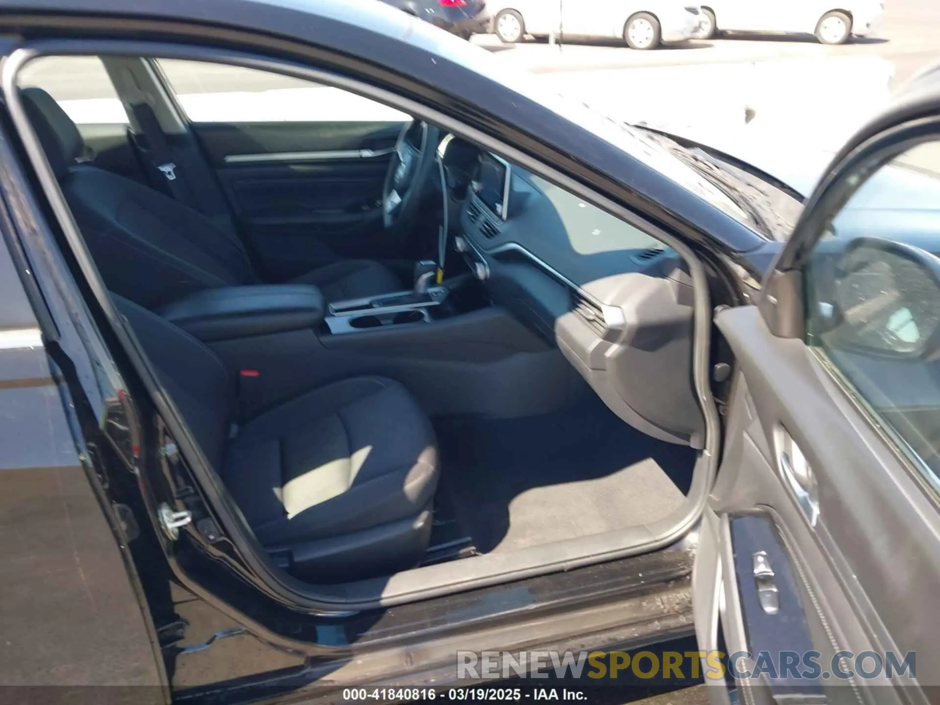 5 Photograph of a damaged car 1N4BL4DV0MN360493 NISSAN ALTIMA 2021