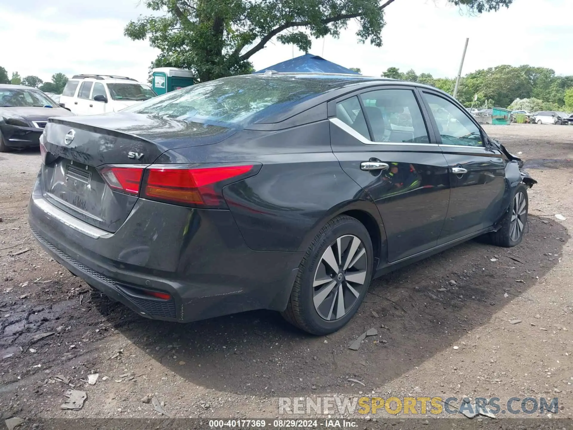 4 Photograph of a damaged car 1N4BL4DV0MN380033 NISSAN ALTIMA 2021