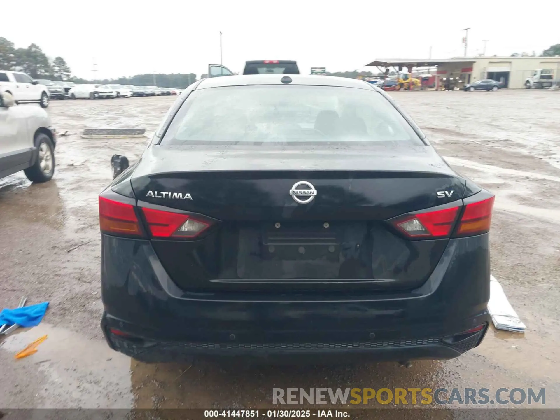 17 Photograph of a damaged car 1N4BL4DV0MN388455 NISSAN ALTIMA 2021