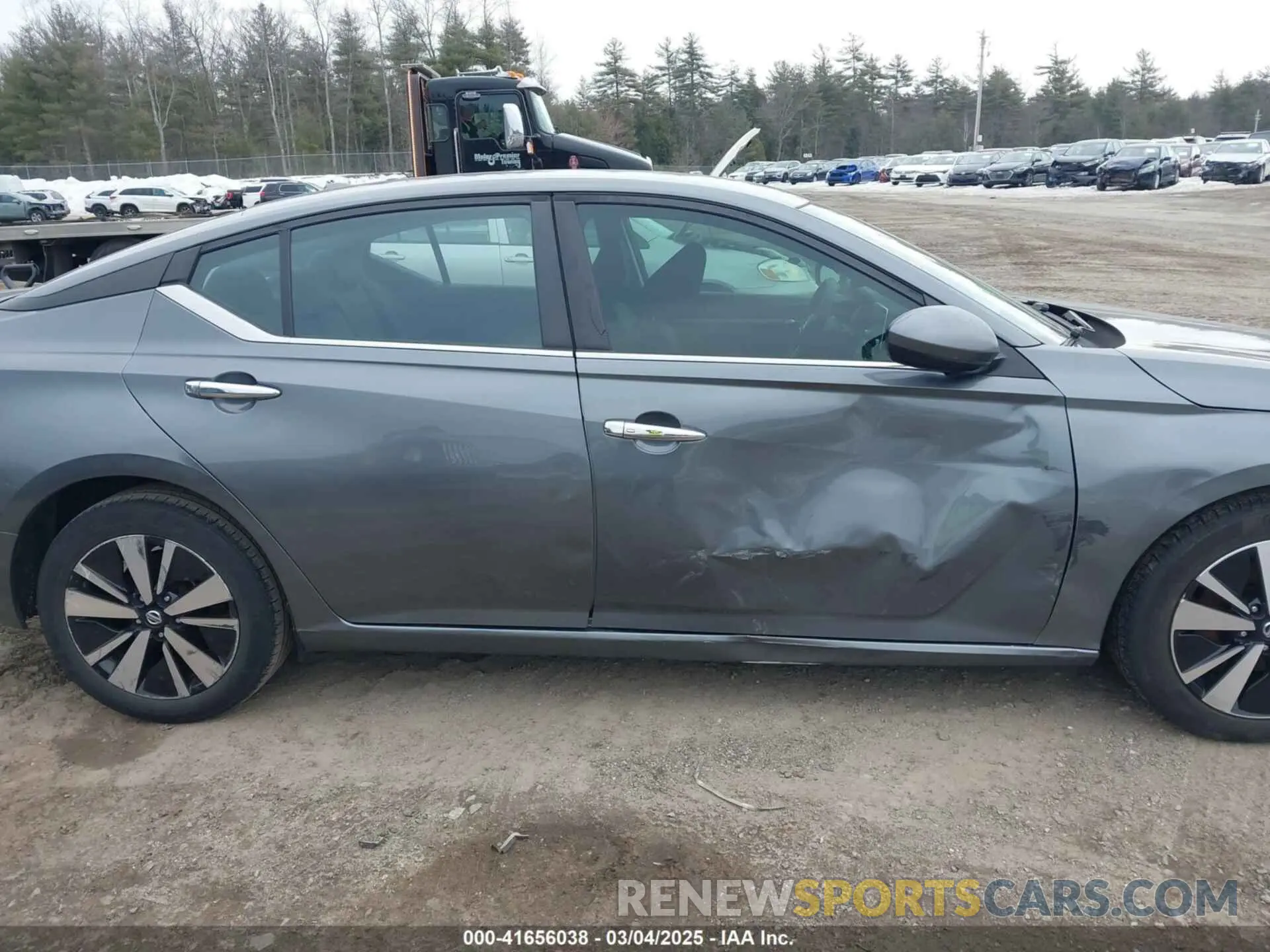 13 Photograph of a damaged car 1N4BL4DV0MN395888 NISSAN ALTIMA 2021
