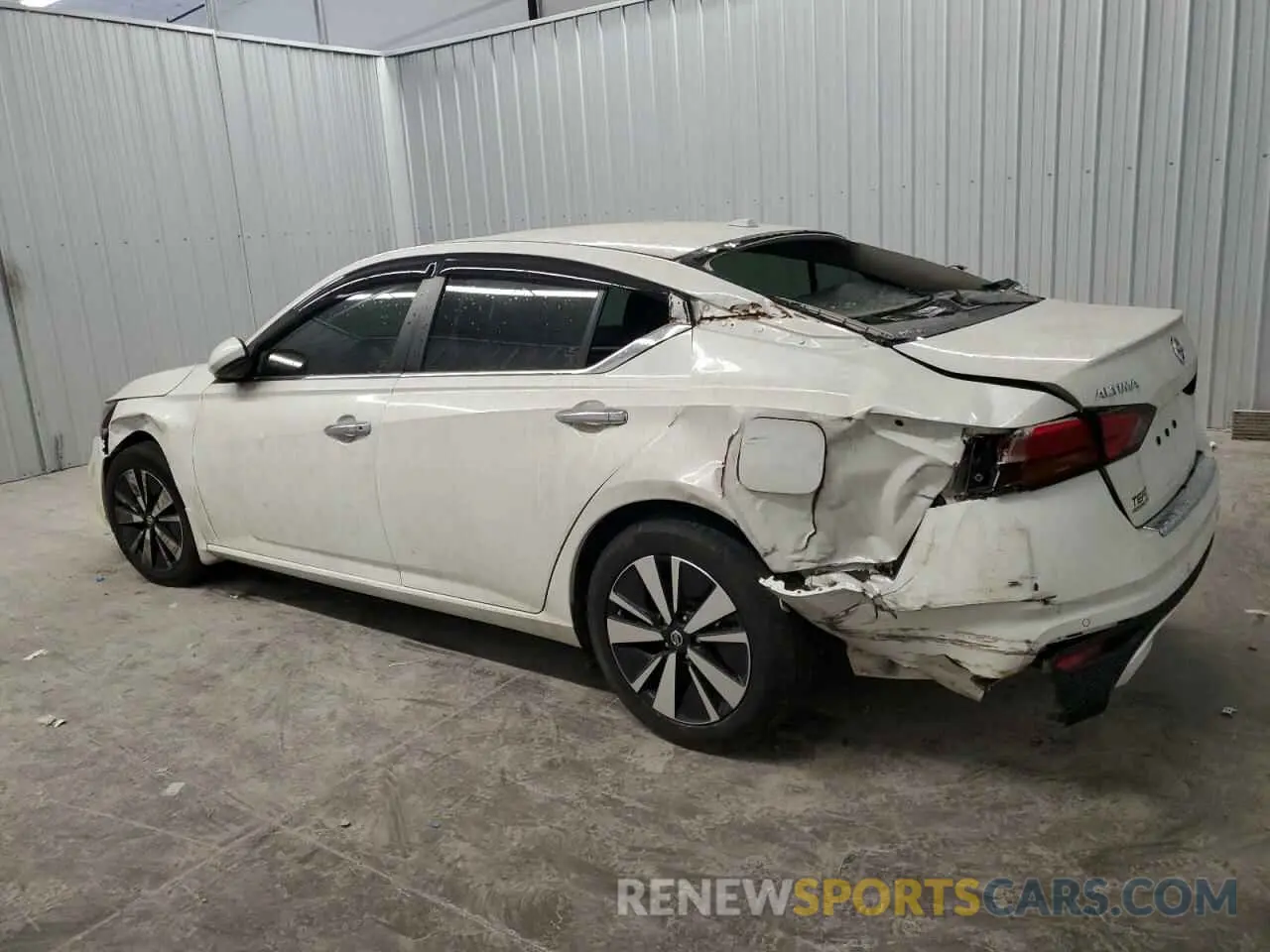 2 Photograph of a damaged car 1N4BL4DV0MN399990 NISSAN ALTIMA 2021