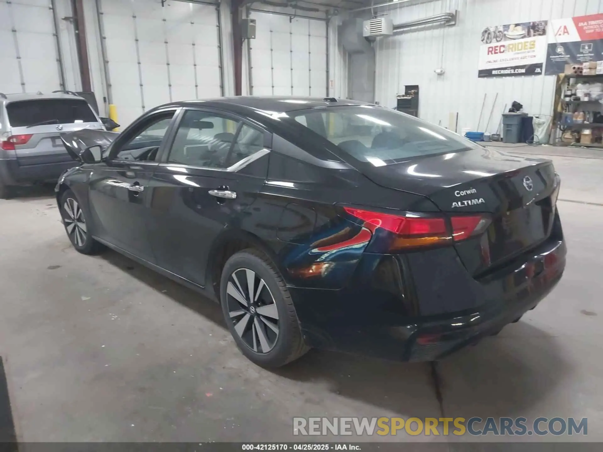3 Photograph of a damaged car 1N4BL4DV0MN403066 NISSAN ALTIMA 2021