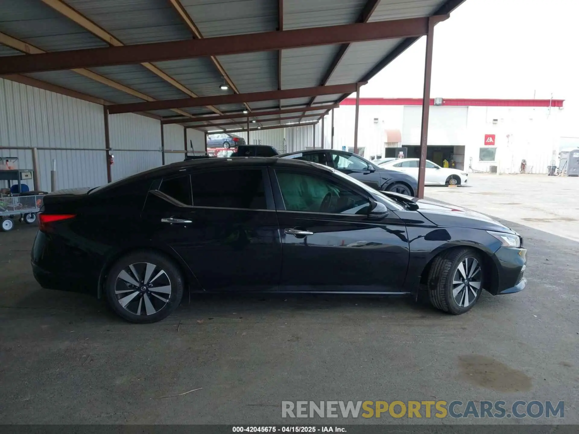 13 Photograph of a damaged car 1N4BL4DV1MN309679 NISSAN ALTIMA 2021