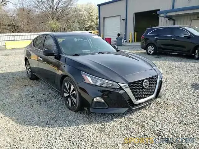11 Photograph of a damaged car 1N4BL4DV1MN330418 NISSAN ALTIMA 2021