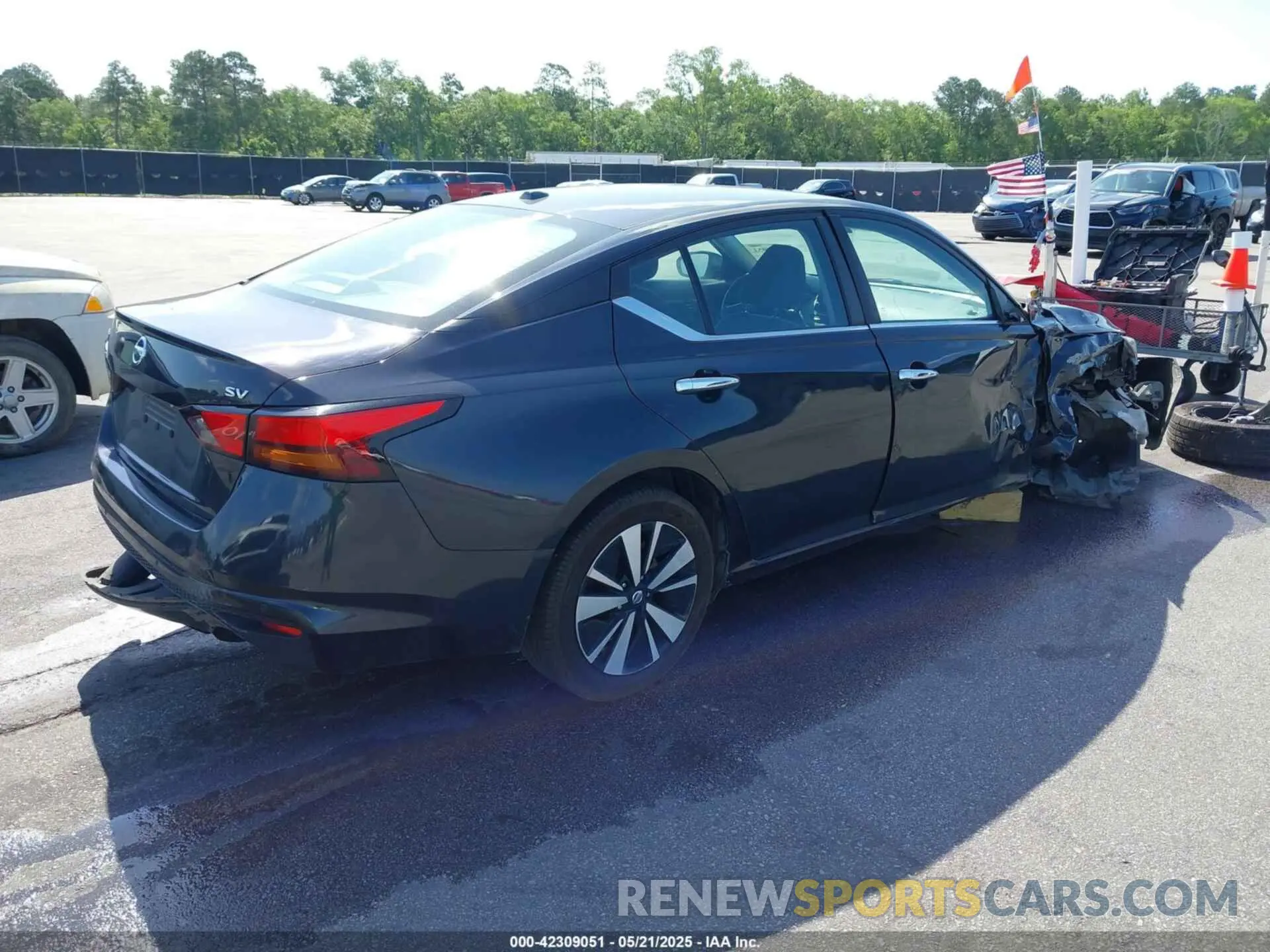 4 Photograph of a damaged car 1N4BL4DV1MN359241 NISSAN ALTIMA 2021